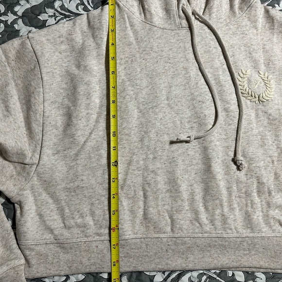 COPY - VS PINK beige/oatmeal cropped hoodie Large - Picture 4 of 7